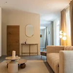 La Louve Blanche A De Lans Apartment *