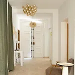 La Louve Blanche A De Lans Apartment